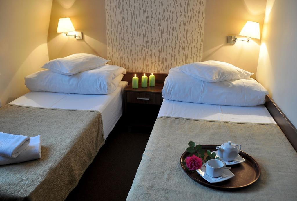 Hôtel Willa Strzelnica à Kościerzyna Chambre photo