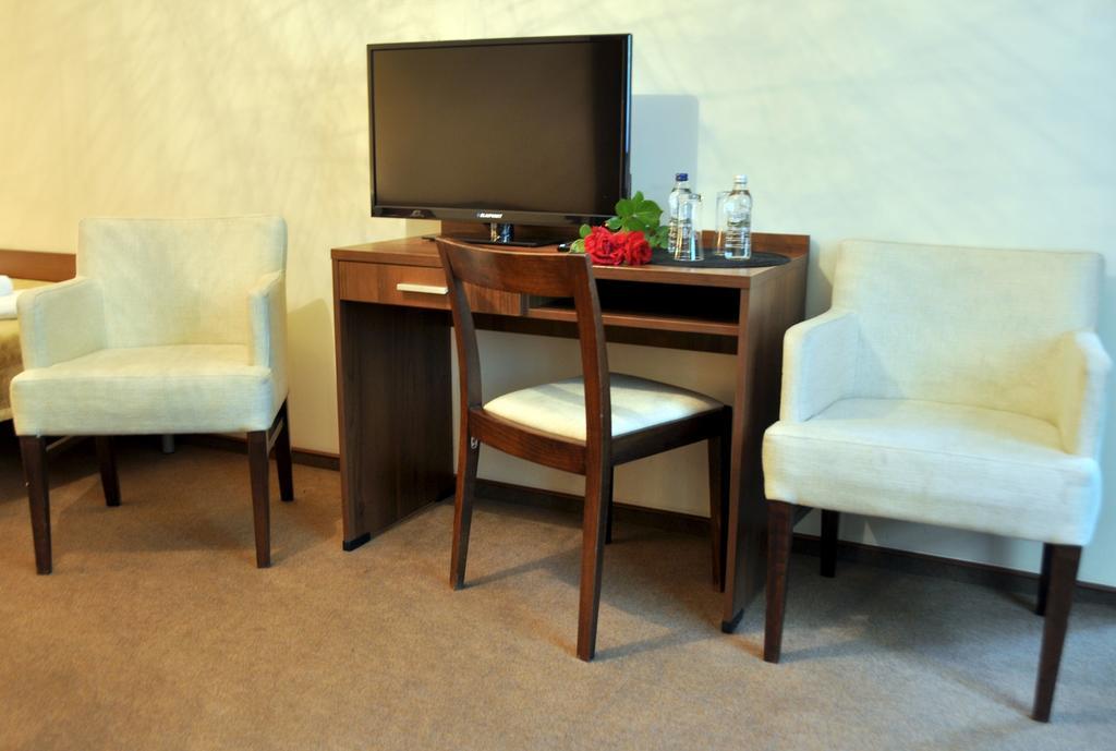 Hôtel Willa Strzelnica à Kościerzyna Chambre photo