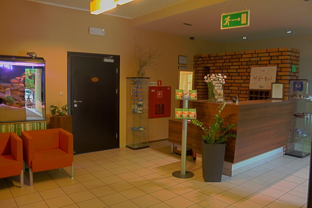 Hôtel Willa Strzelnica à Kościerzyna Extérieur photo