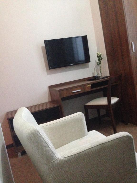 Hôtel Willa Strzelnica à Kościerzyna Extérieur photo